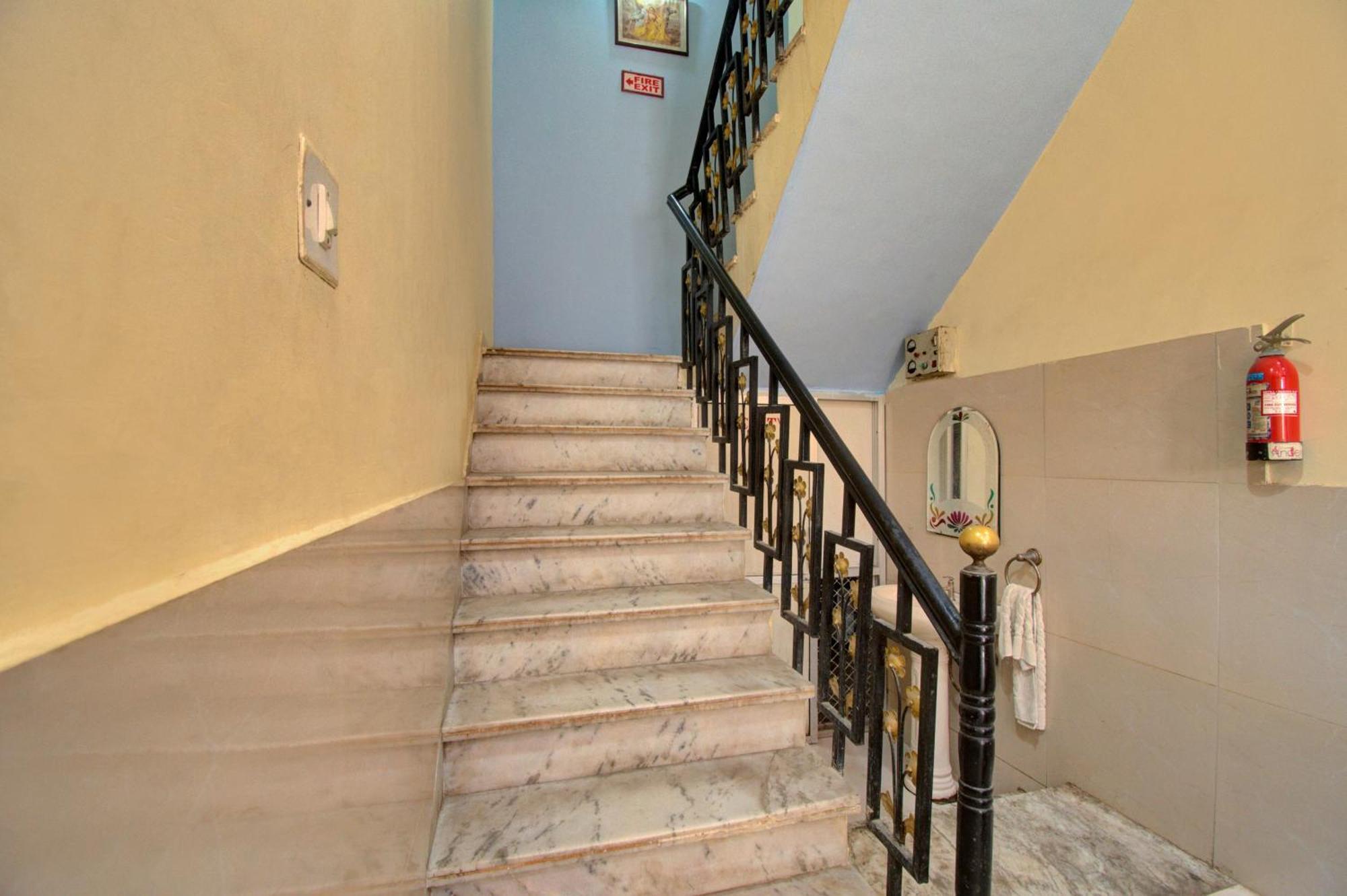 Hotel O Asian Palace